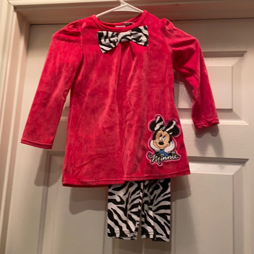 COPY - 5t girls minnie velour top and zebra leggings
